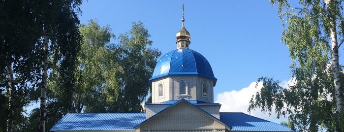 Церква Успіння Присв'ятої Богородиці Київського Патріархату is one of สถานที่ที่ Андрей ถูกใจ.