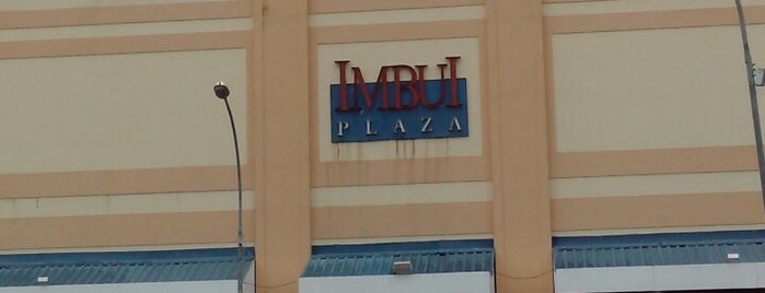 Shopping Imbui Plaza is one of Vinny Brown'un Beğendiği Mekanlar.
