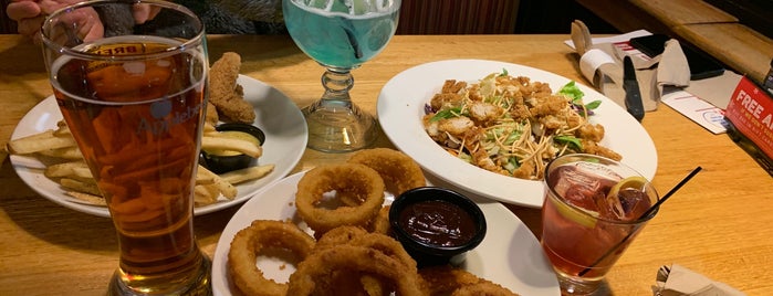 Applebee's Grill + Bar is one of How to rock life like James in Purdue.