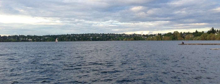 Green Lake Aqua Theatre is one of Seattle.