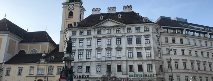 Verfassungsgerichtshof is one of Tempat yang Disukai Nikola.