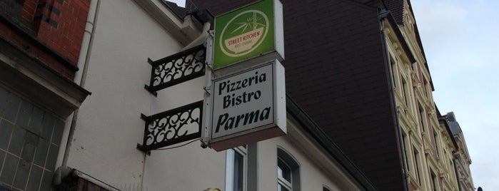 Pizzeria Parma is one of สถานที่ที่ Bahman ถูกใจ.