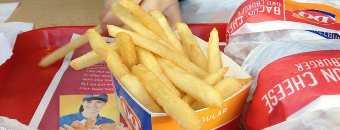 Dairy Queen is one of Xinさんのお気に入りスポット.