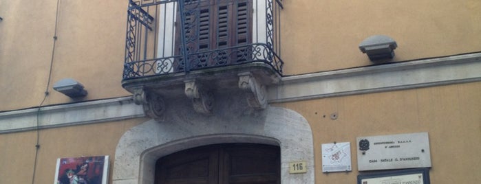 Museo Casa Natale di Gabriele d'Annunzio is one of Posti che sono piaciuti a Aydın.