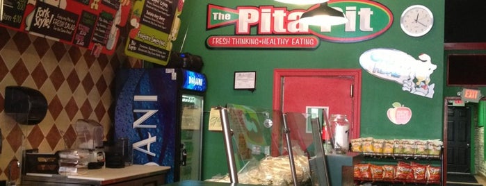 Pita Pit is one of Locais curtidos por Jeff.