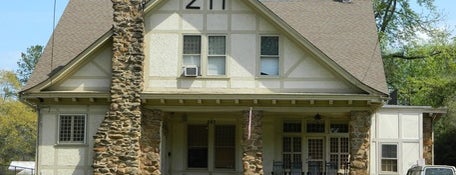 Sigma Pi House (ΣΠ) is one of University of Georgia Fraternity Houses.