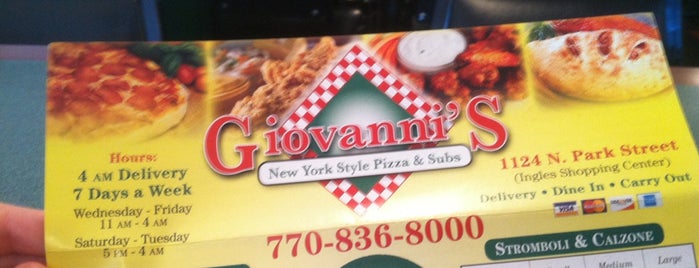 Giovanni's Pizza is one of Lugares favoritos de Chester.