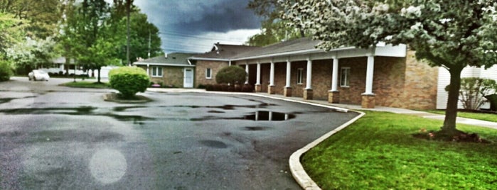 Kingdom Hall Of Jehovah's Witnesses is one of Kingdom Halls.