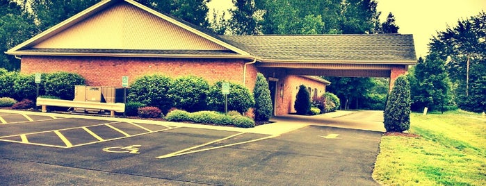 Kingdom Hall of Jehovah's Witnesses is one of Kingdom Halls.
