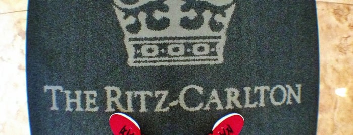 The Ritz-Carlton Pentagon City is one of Danyel'in Beğendiği Mekanlar.