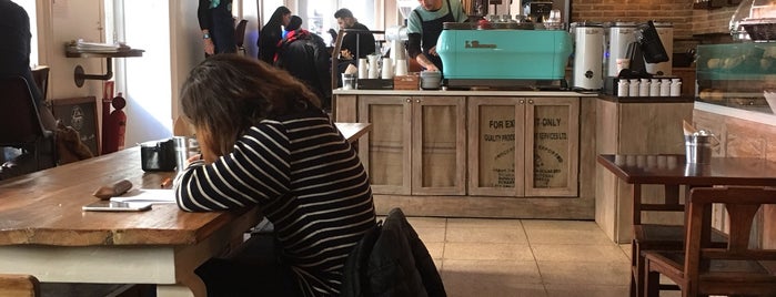 Café Progresso is one of Porto.