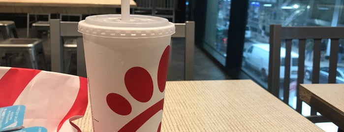 Chick-fil-A is one of Peteさんのお気に入りスポット.