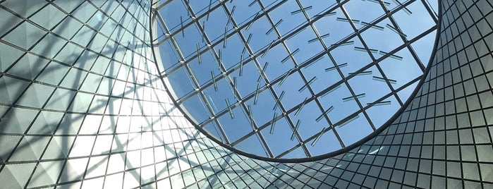 Fulton Center is one of Peteさんのお気に入りスポット.