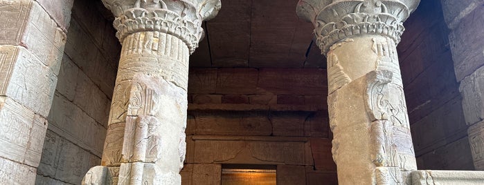Temple of Dendur is one of Lugares favoritos de Pete.