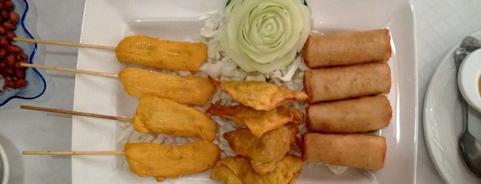 Bangkok Restaurant is one of Petrさんのお気に入りスポット.