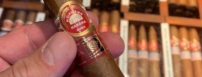 La Casa del Habano Luxembourg is one of Cigars.