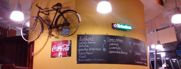 Quiosque das Empadas is one of Bares.