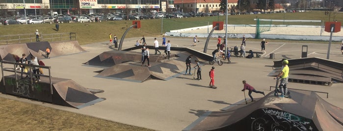 Baltojo Tilto Skateparkas is one of Vilnius. With love!.