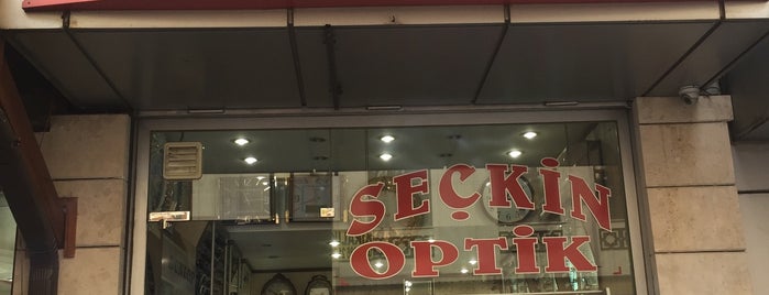 Seçkin Optik Saat is one of Orte, die Mehmet gefallen.