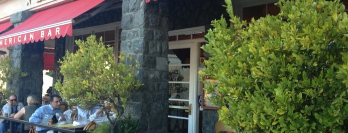 Left Bank Larkspur is one of Dog Friendly.