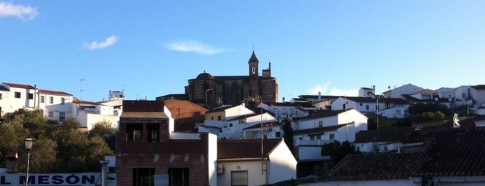 El Castillo de las Guardas is one of Localidades Faja Piritica.