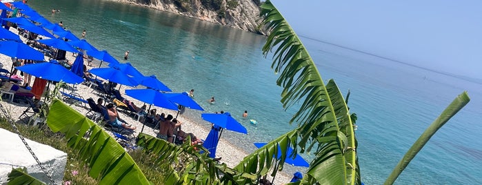 Small Lemonakia Beach is one of Samos.