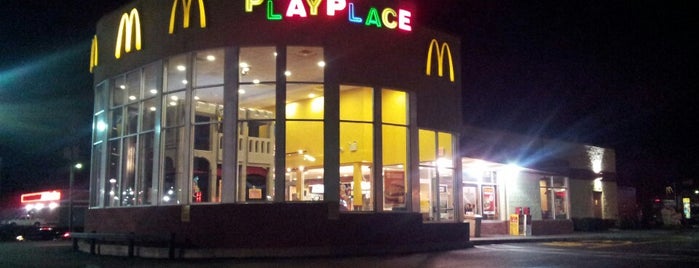 McDonald's is one of Orte, die Tammy gefallen.