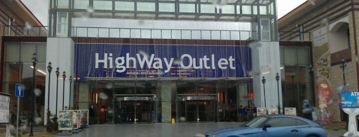 Highway Outlet is one of bulunduğum yerler.