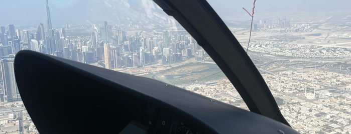 Helicopter Landing Area Of Atlantis is one of M Dubai.