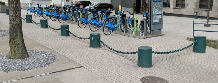Citi Bike Station is one of NYC 2017.