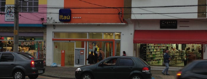 Itaú is one of Itau provisório.