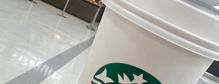 Starbucks is one of 千葉.