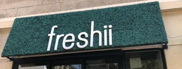 Freshii is one of สถานที่ที่ Michael ถูกใจ.