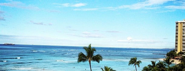 Waikīkī Beach is one of Travel Guide to Honolulu.