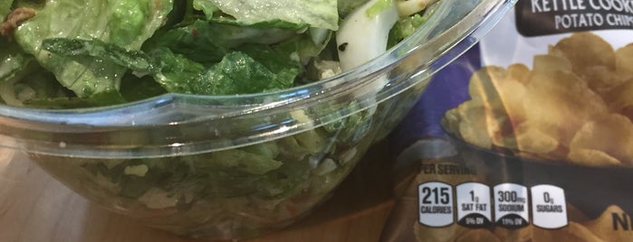 CHOPT is one of Healthy Favorites.