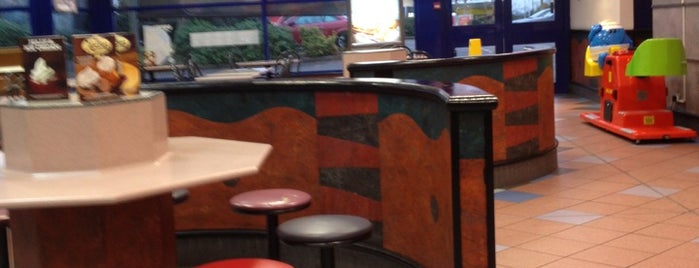 Burger King is one of Tempat yang Disukai Teresa.