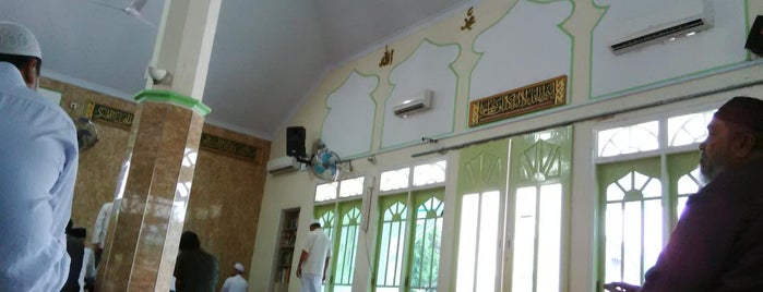 Mesjid Al Muhajirin is one of Rumah Allah In Medan.
