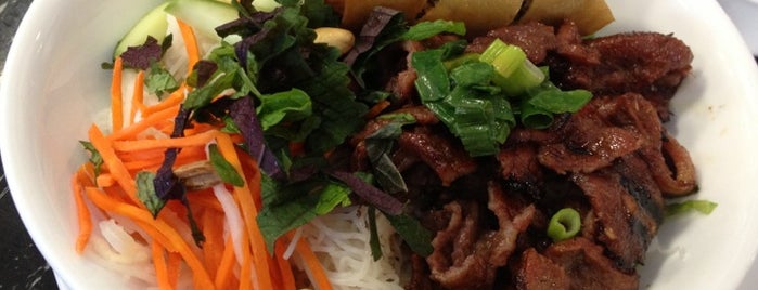 Bamboo Cafe is one of For Simi Valley Foodies.