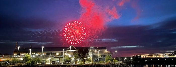 Port Angeles Harbor is one of Ultimate PNWonderland Roadtrip.