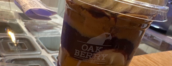 Oakberry Açai is one of Jeddah (Café & dessert) 🇸🇦.