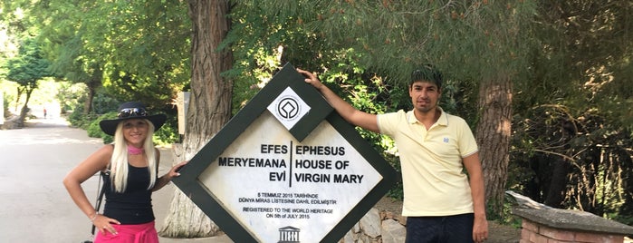 Meryem Ana Evi is one of สถานที่ที่ Buket ถูกใจ.
