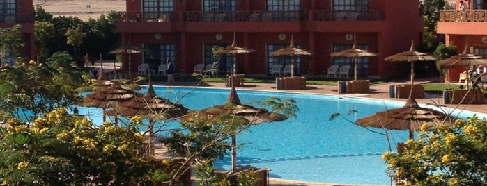 Jungle Aqua Park Hotel is one of Интересное.