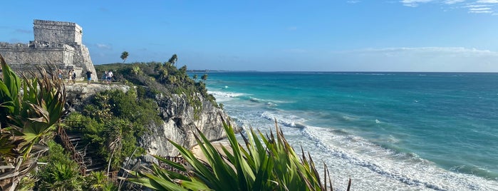 Playa Ruinas de Tulum is one of Posti che sono piaciuti a Moni.