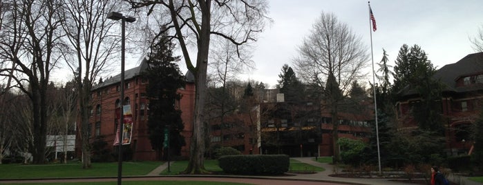 Seattle Pacific University is one of Orte, die Bill gefallen.