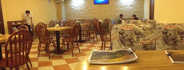 Арт-кафе Бульвар is one of สถานที่ที่ Danil ถูกใจ.