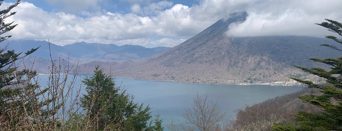 中禅寺湖展望台 is one of 栃木.