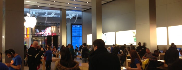 Apple Stratford City is one of Visited Apple Stores.