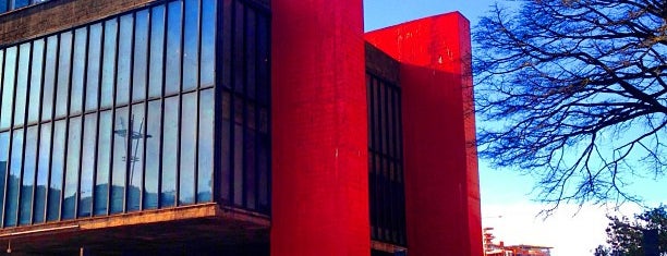 Museu de Arte de São Paulo (MASP) is one of $ampa.
