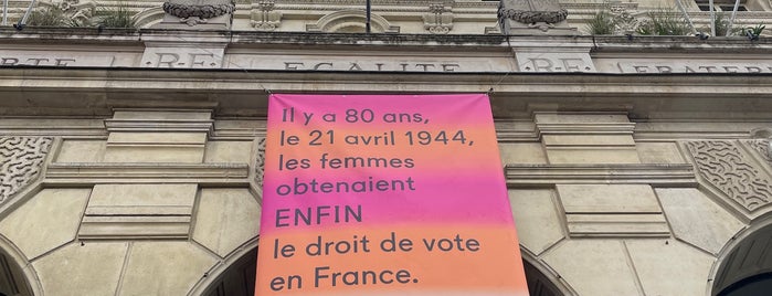 Mairie du 18e arrondissement is one of Nuit blanche 2015.