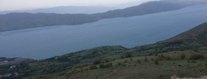 Hazar Gölü is one of Orte, die Selcan gefallen.